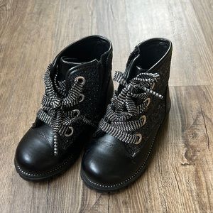 Toddler combat boots